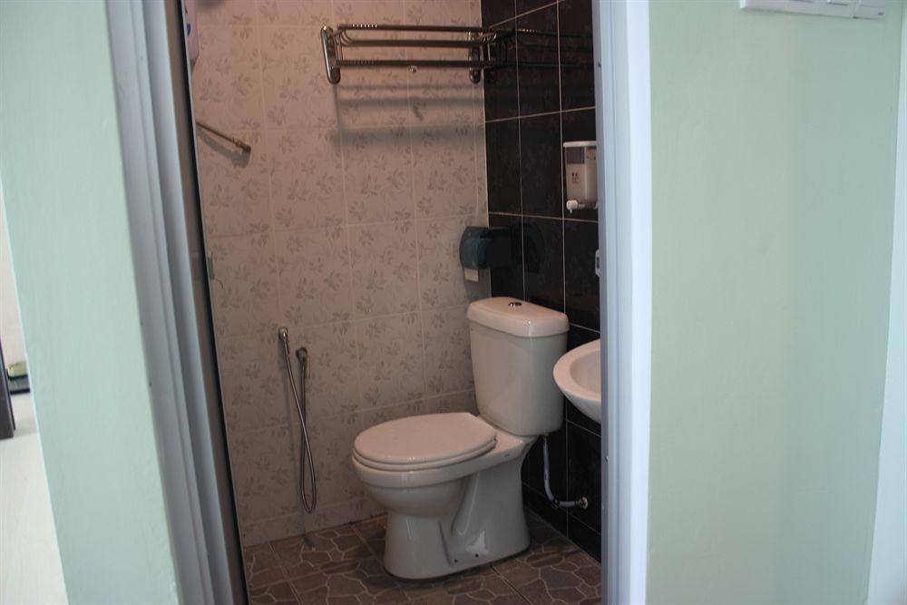 Hotel Zamburger Бентонг Экстерьер фото