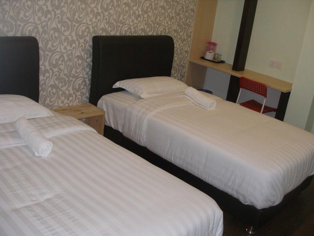 Hotel Zamburger Бентонг Экстерьер фото