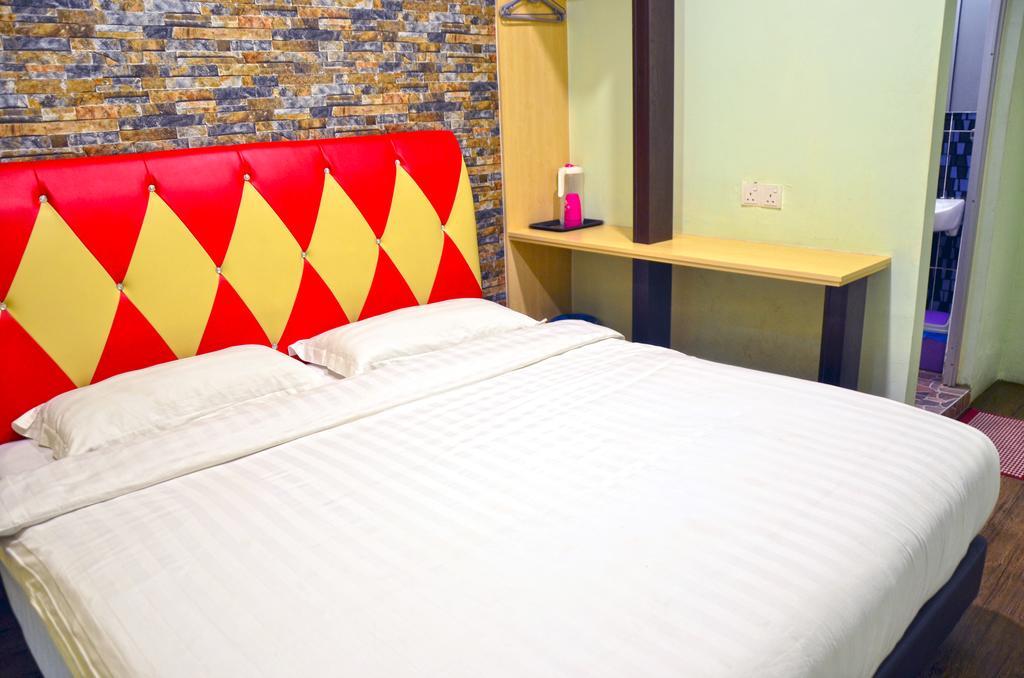 Hotel Zamburger Бентонг Экстерьер фото