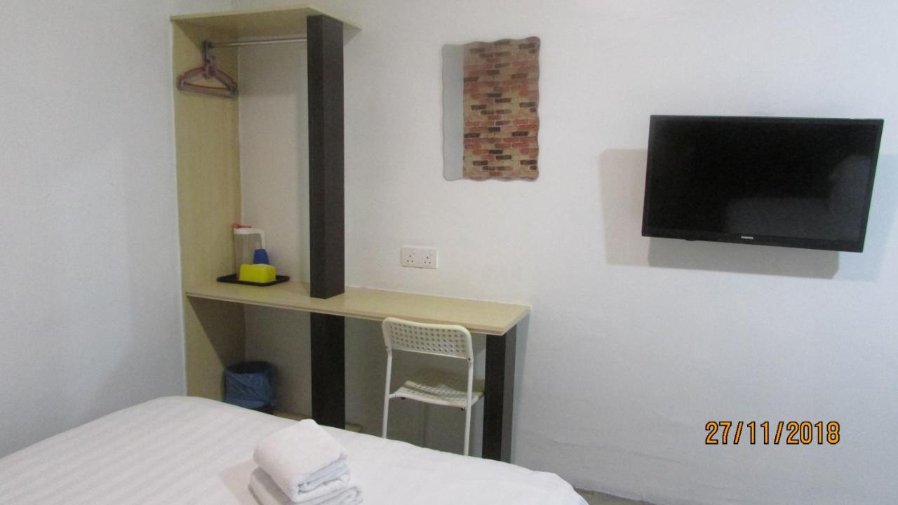 Hotel Zamburger Бентонг Экстерьер фото