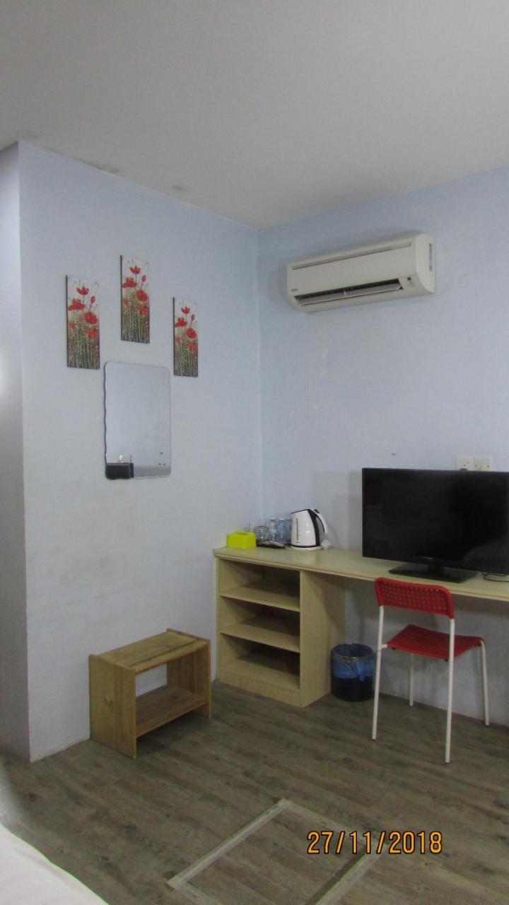 Hotel Zamburger Бентонг Экстерьер фото